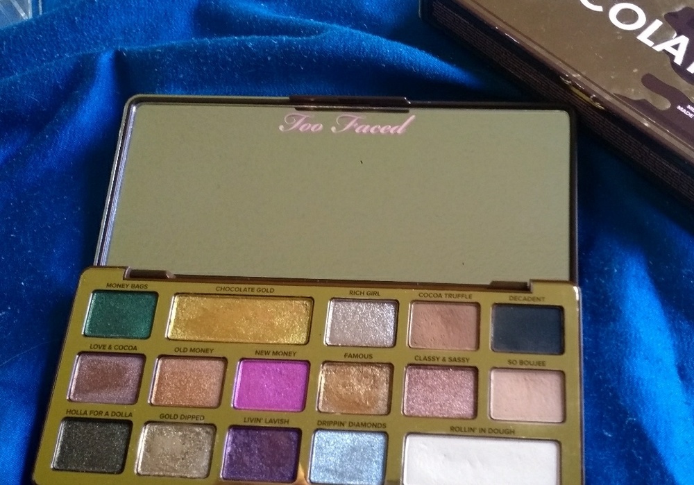 Too faced chocolate gold pallette